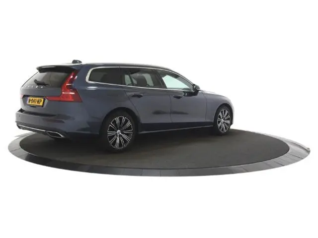 Volvo V60 2