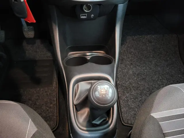 Peugeot 108 1.0 e-VTi Blue Lion 2016 Benzine 13