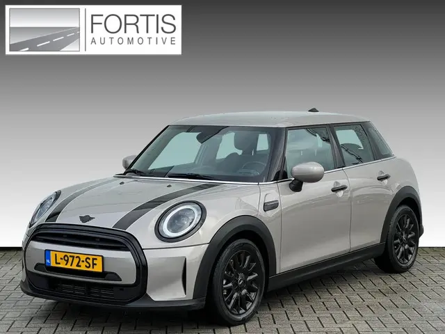 MINI Cooper 1.5 Business Edition 2021 Benzine