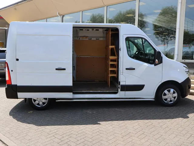 Renault Master 2.3 DCI L2H2 NISSAN NV400 2017 Diesel 9