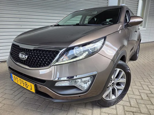 Kia Sportage 1.6 GDI World Cup Edition 2014 Benzine 4