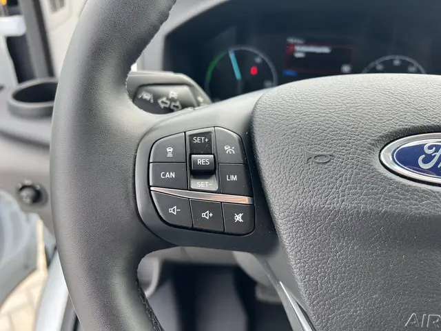 Ford E-Transit 350 L3H3 Trend 68 kWh 2023 Elektrisch 16