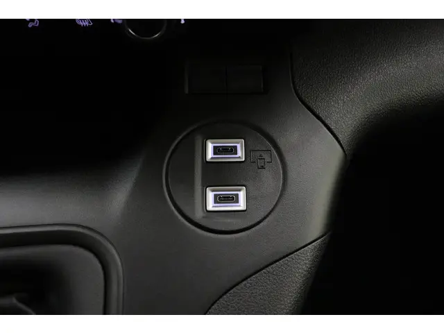 Citroën Berlingo 1.5 BlueHDi 100 S&S L1 2024 Diesel 26