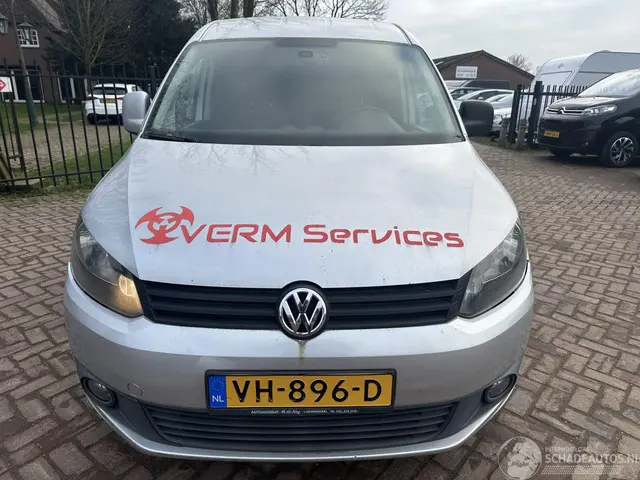 Volkswagen Caddy 2