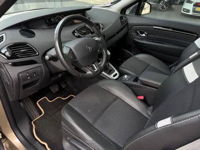 Renault Scénic 2.0 Bose Automaat | Pano. 2013 Benzine 15