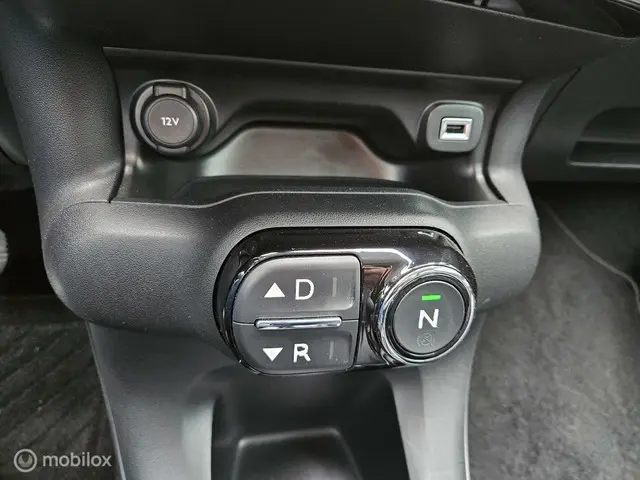 Citroën C4 Cactus 1.2 PureTech Shine 2017 Benzine 19