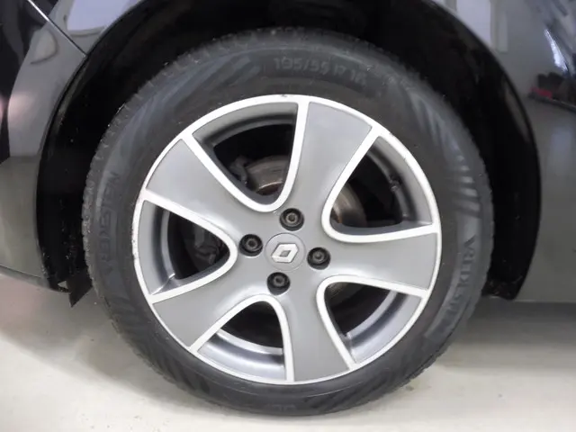 Renault Clio 0.9 TCe ECO Night&Day 2016 Benzine 22