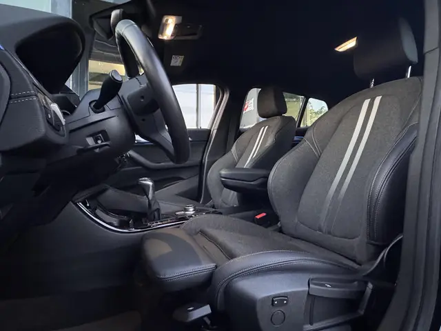 BMW X2 xDrive25e Executive 2023 Hybride Benzine 3