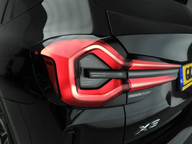 BMW X3 xDrive20i 2024 Benzine 50