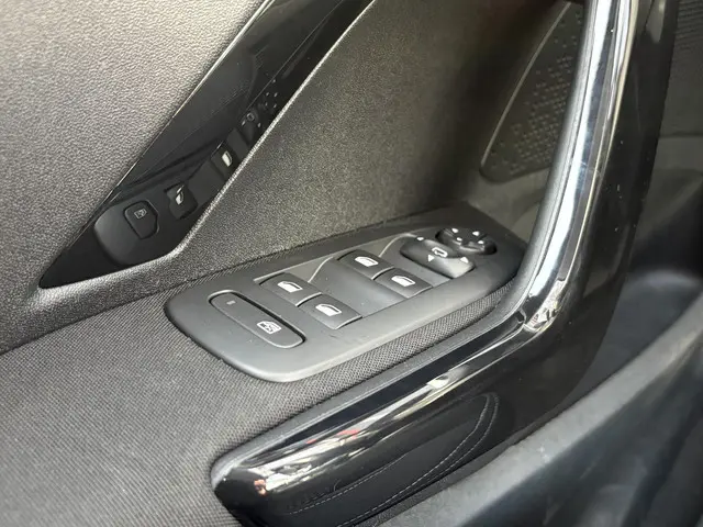 Peugeot 208 1.2 PureTech Allure 2016 Benzine 21