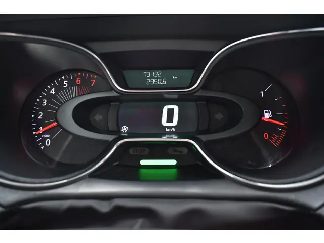 Renault Captur TCe 120 Dynamique 2017 Benzine 16