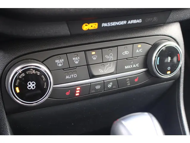 Ford Fiesta 1.0 EcoBoost Hybrid ST-Line X 2021 Benzine 13