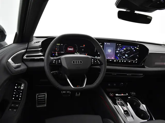 Audi S5 Avant 50 year edition 3.0 TFSI 367 PK 2025 Benzine 3