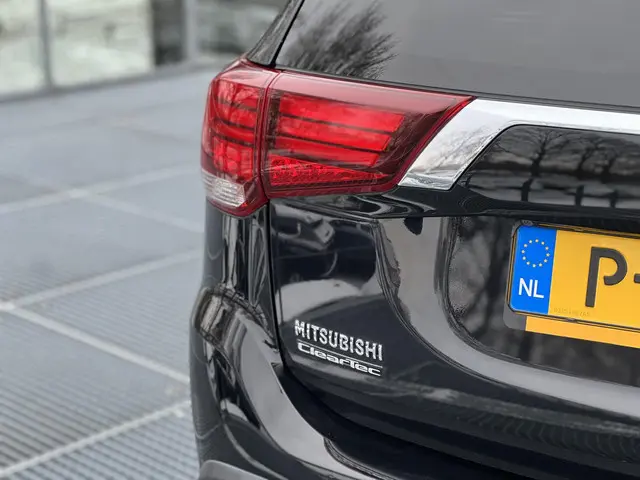 Mitsubishi Outlander 2.0 2017 Benzine 29