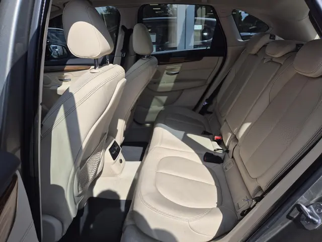 BMW 2 Serie Active Tourer 218i Luxury 2015 Benzine 9
