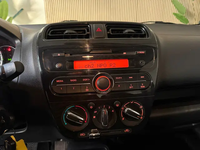 Mitsubishi Space Star 1.0 Cool+ Airco 2019 Benzine 16