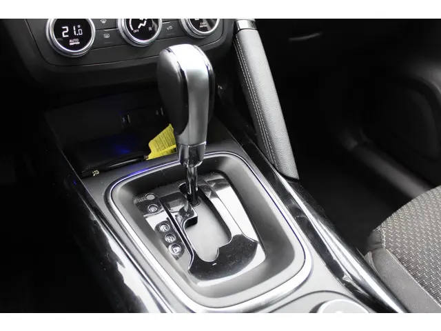 Renault Kadjar 1.3 TCe Limited 140 EDC 2021 Benzine 15