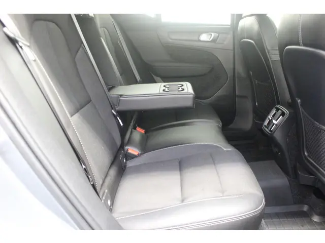 Volvo XC40 T4 Momentum 2018 Benzine 11