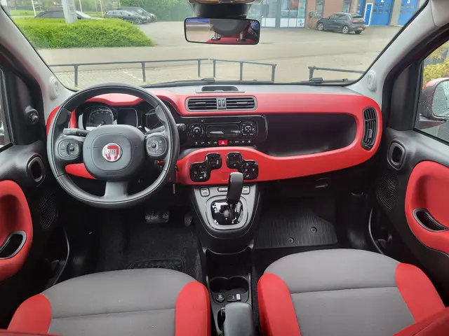 Fiat Panda 0.9 TwinAir Lounge 2014 Benzine 11