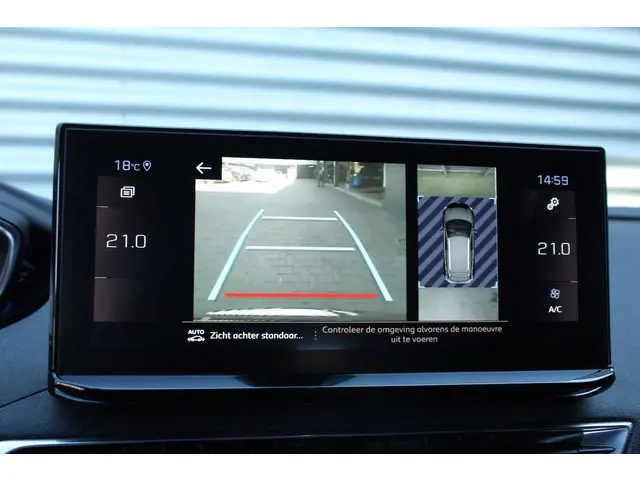 Peugeot 3008 1.2 PureTech Blue Lease GT 2021 Benzine 14