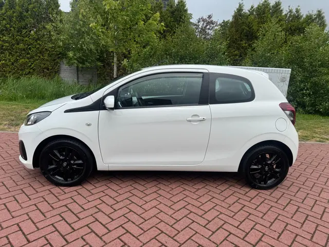 Peugeot 108 3
