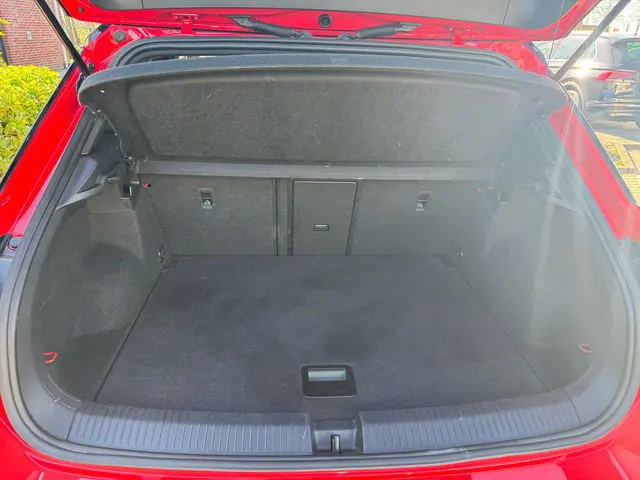 Volkswagen T-Roc 1.5 TSI Sport Business R 2022 Benzine 6