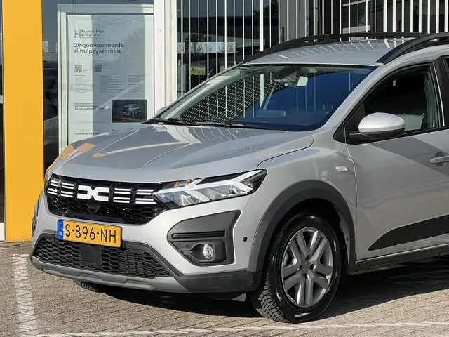 Dacia Jogger 1.0 TCe 110 Expression 2023 Benzine 20