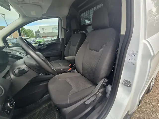 Ford Transit Courier 1.0 EcoBoost Trend 2023 Benzine 11