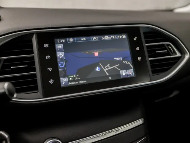 Peugeot 308 1.2 e-THP Sport 2014 Benzine 9