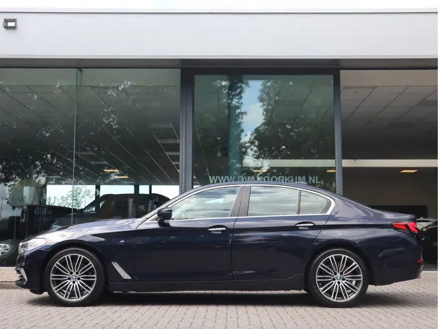 BMW 5 Serie 520i Executive 2018 Benzine 6