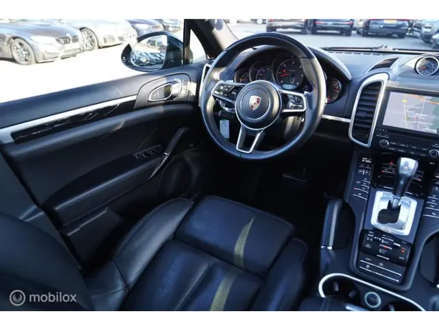 Porsche Cayenne 3.6 S 2015 Benzine 15