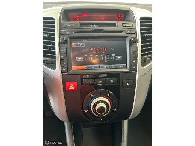 Kia Venga 1.4 CVVT Plus Pack 2012 Benzine 9
