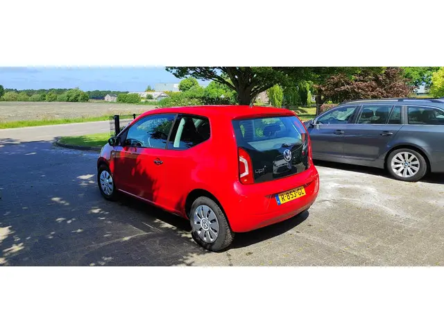 Volkswagen up! 1.0 take up! bj 2012 airco 2012 Benzine 6