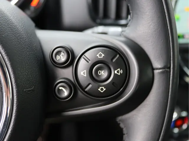 MINI Countryman 1.5 Cooper 2019 Benzine 24