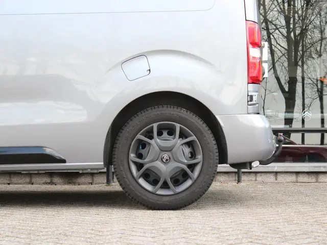 Citroën Jumpy 2.0 BlueHDI 145 L2 2025 Diesel 11