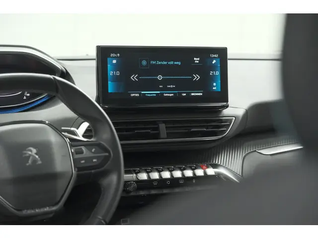 Peugeot 3008 PureTech 130 EAT8 Allure 2022 Benzine 51