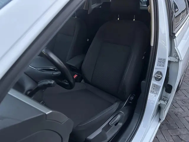 Volkswagen Polo 1.0 TSI Comfortline 2018 Benzine 4