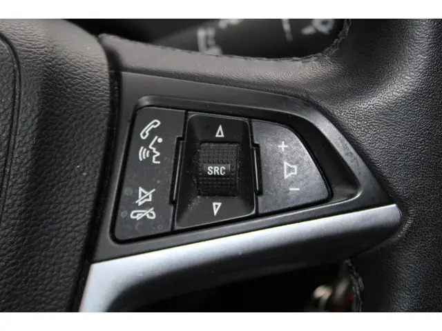 Opel Meriva 1.4 Turbo Cosmo 2012 Benzine 24