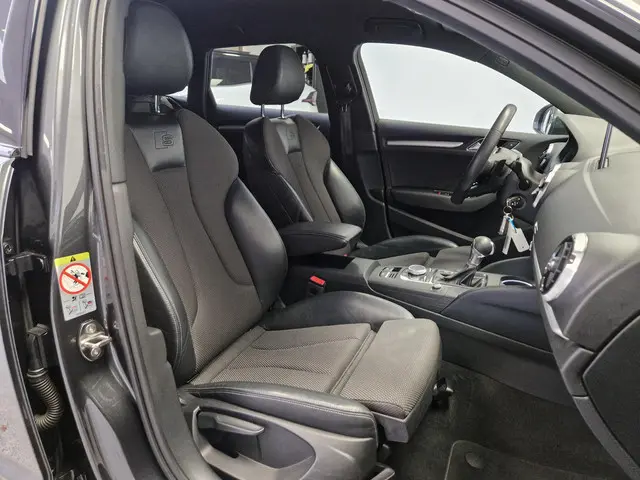 Audi A3 Sportback 35 TFSI CoD 3x S-Line 2020 Benzine 4