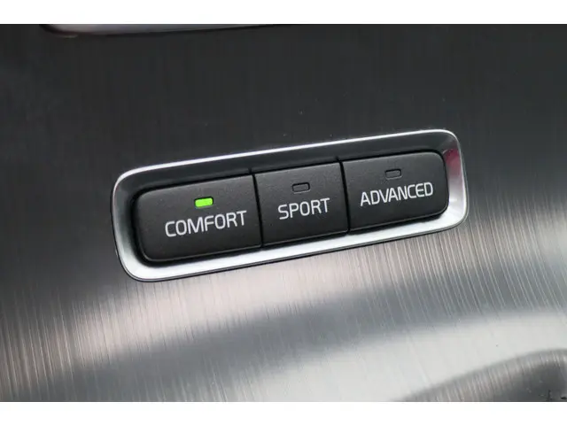 Volvo XC60 2.0 T6 Summum 2016 Benzine 56