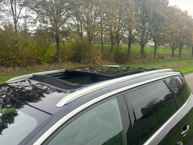 Peugeot 5008 1.6 PureTech GT-Line 2019 Benzine 9