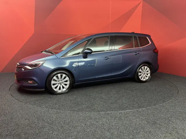 Opel Zafira 1.4 Turbo Business Executive 2017 Benzine 17