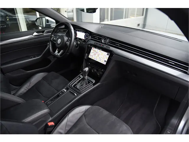 Volkswagen Arteon 1.5 TSI Business R 2019 Benzine 16