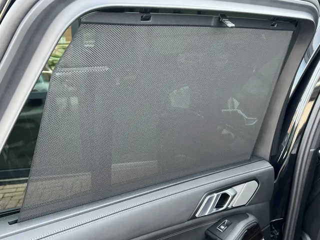 BMW X5 xDrive50e M-Sport 2025 Hybride Benzine 56