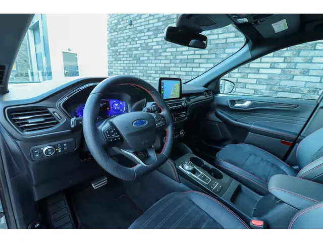 Ford Kuga 2.5 PHEV ST-Line X 2022 Hybride Benzine 5