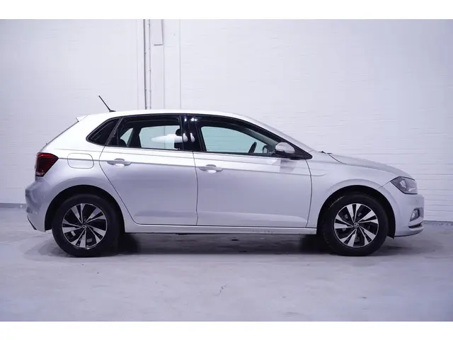 Volkswagen Polo 1.0 TSI Comfortline 2021 Benzine 6