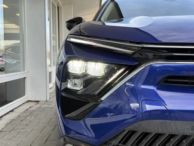 Citroën C5 X 1.6T 180pk Automaat Shine 2022 Benzine 20