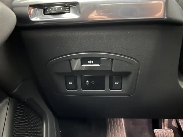 Jaguar I-PACE EV400 HSE 90 kWh AWD 2018 Elektrisch 24