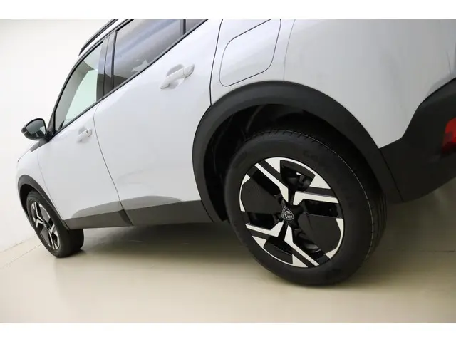 Peugeot 2008 1.2 PureTech 100 Allure 2024 Benzine 16