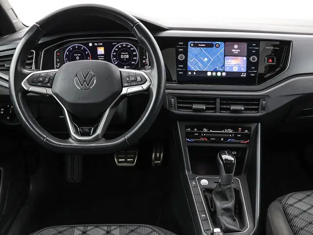 Volkswagen Taigo 1.0 TSI 115pk DSG R-Line 2024 Benzine 3